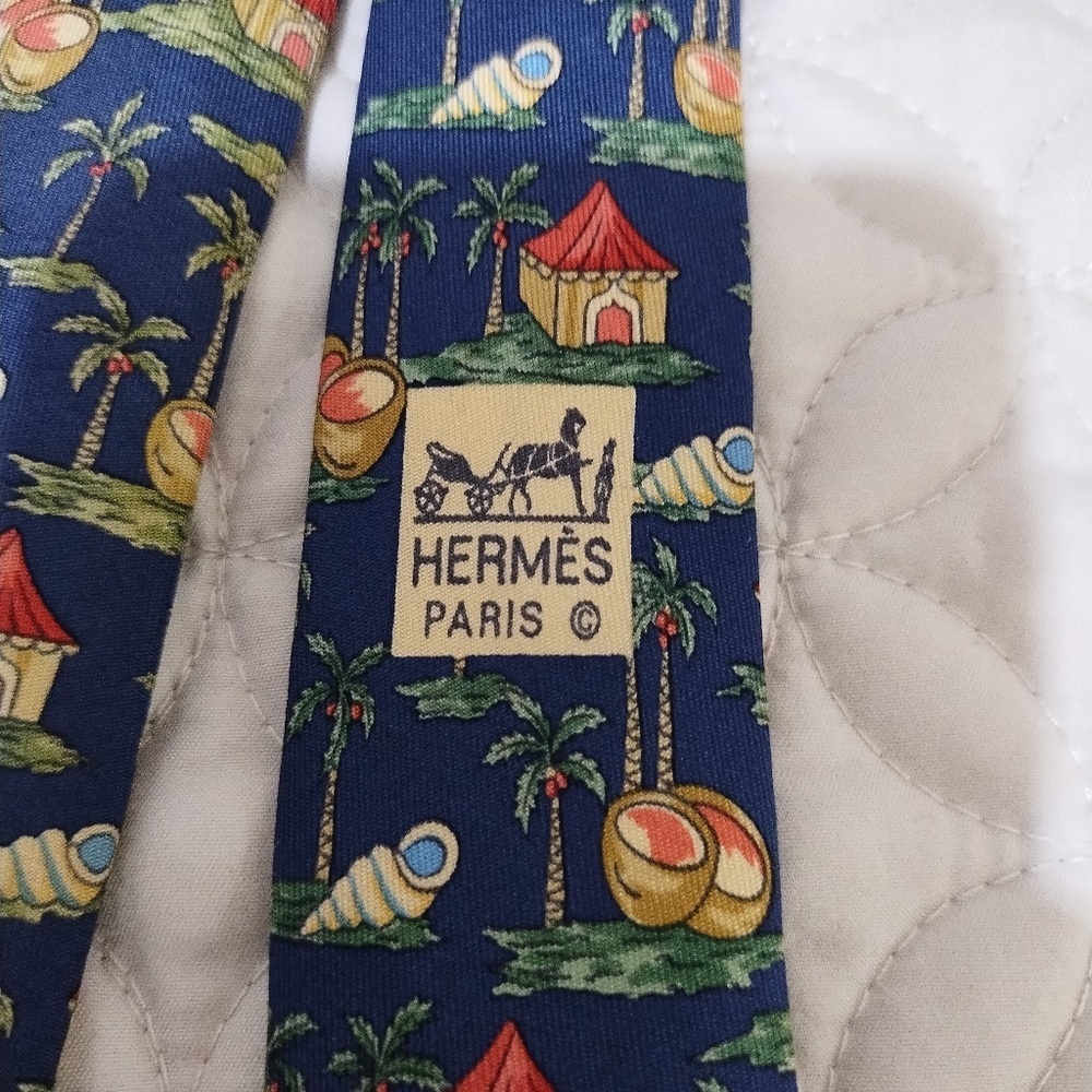 Hermes Tie - Picture 5 of 7